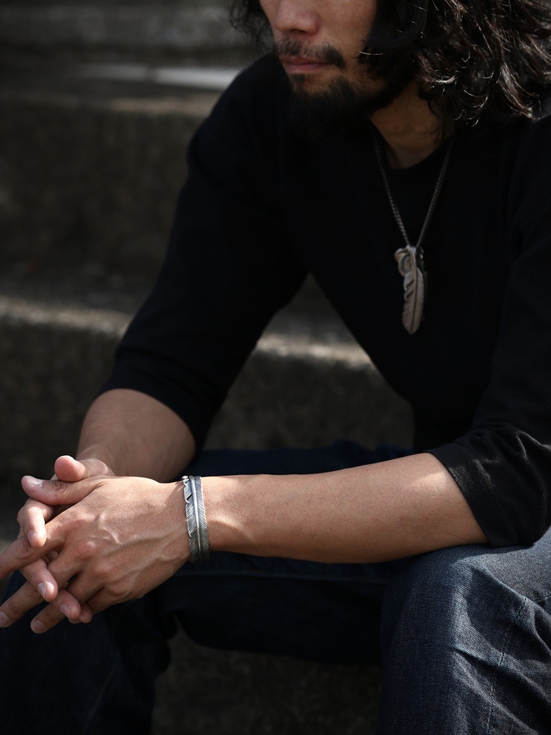 hemlock ヘムロック Feather Bangle -silver フェザーバングル シルバー