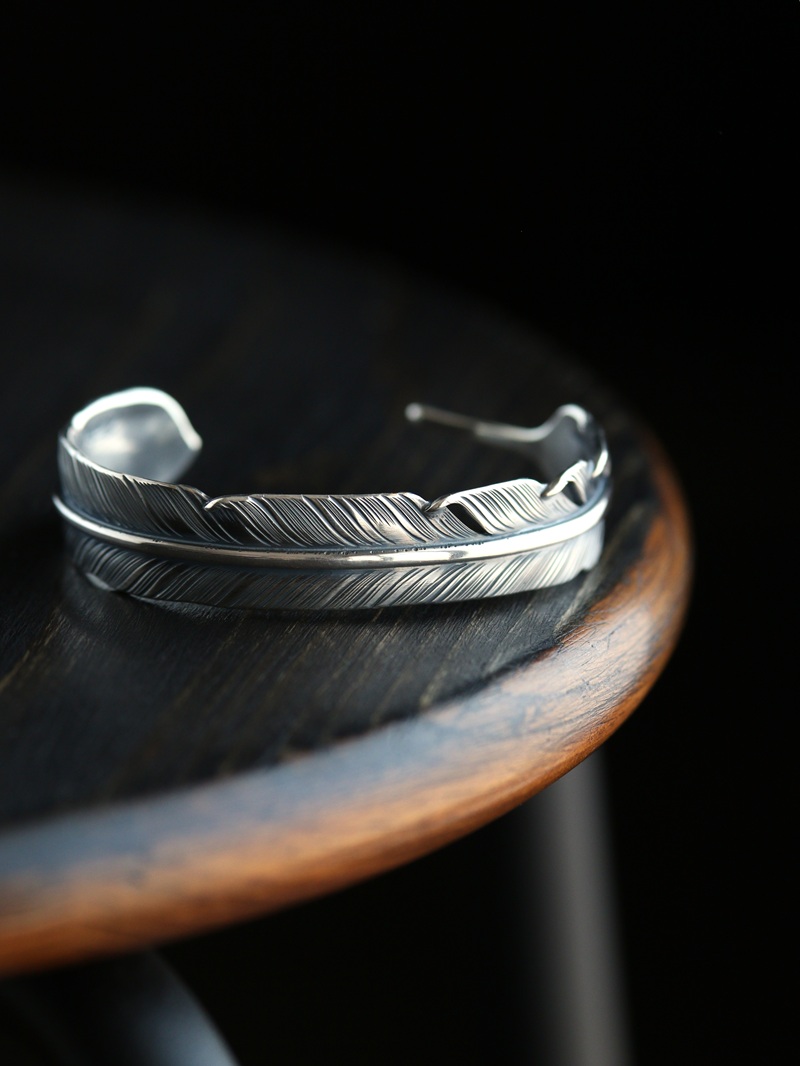hemlock ヘムロック Feather Bangle -silver フェザーバングル シルバー