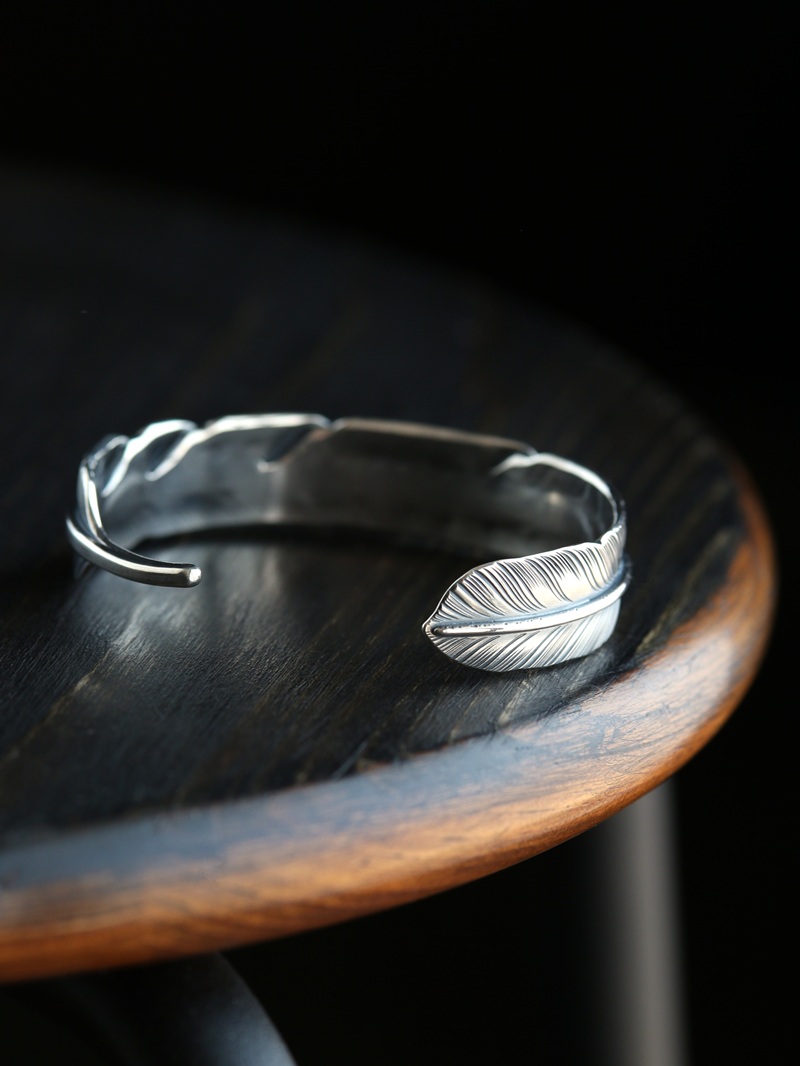 hemlock ヘムロック Feather Bangle -silver フェザーバングル シルバー