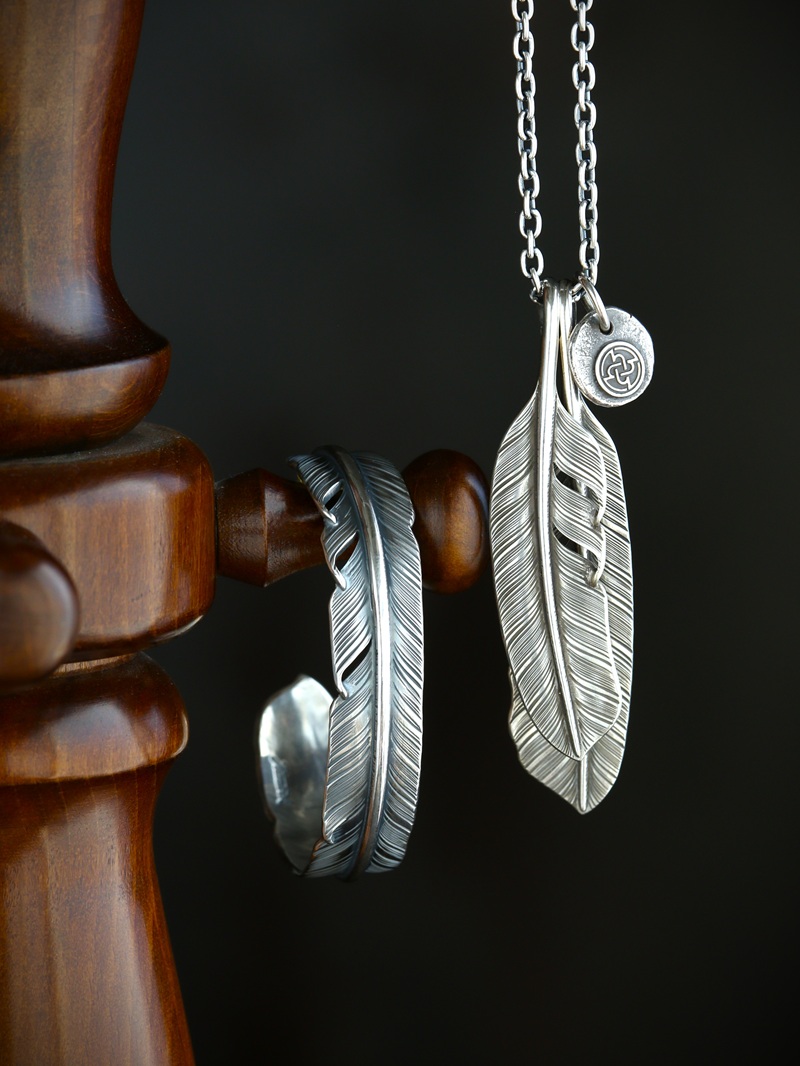 hemlock ヘムロック Feather Bangle -silver フェザーバングル シルバー