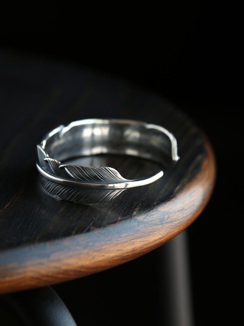 hemlock ヘムロック Feather Bangle -silver フェザーバングル シルバー